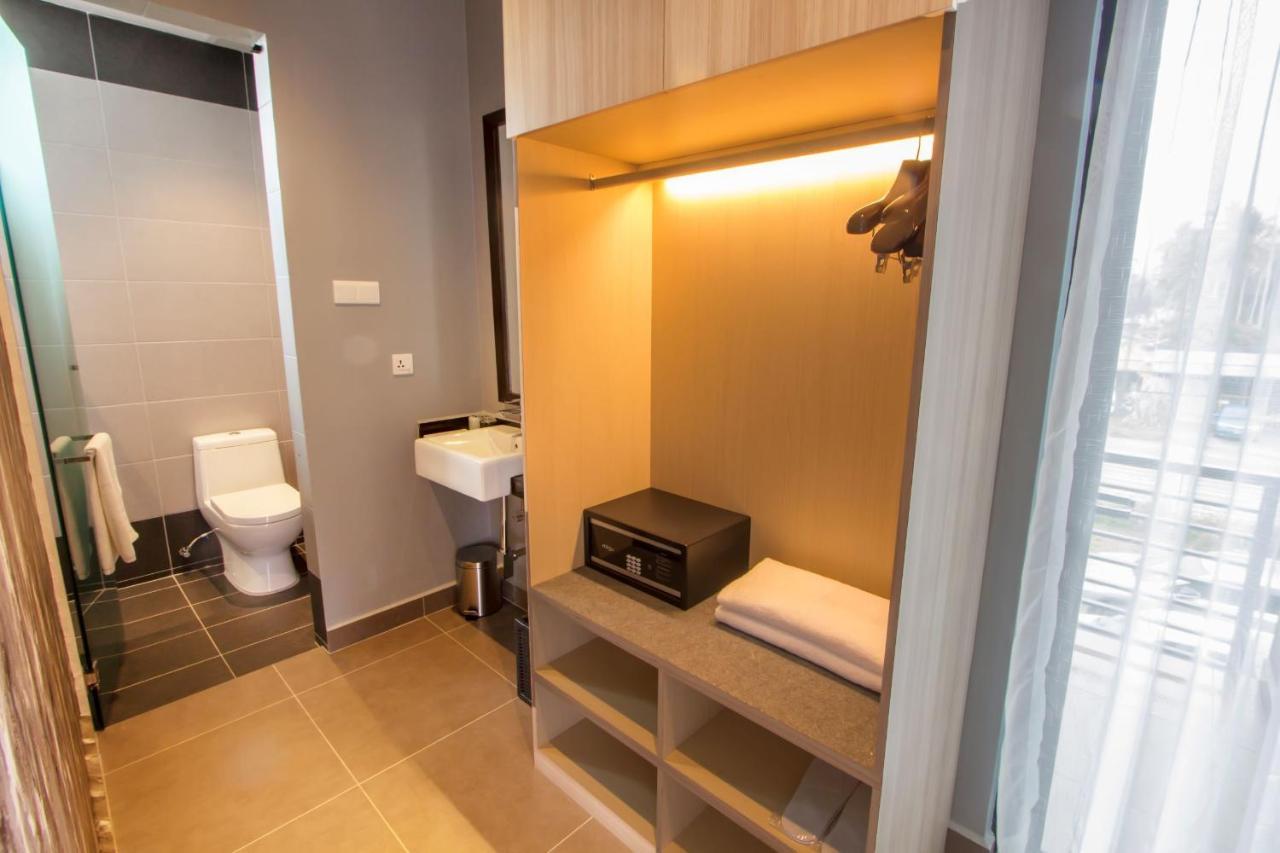 Villa Paddy Padang Mat Sirat Екстер'єр фото