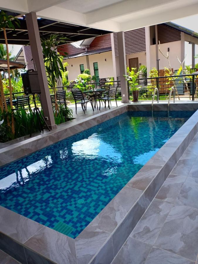 Villa Paddy Padang Mat Sirat Екстер'єр фото