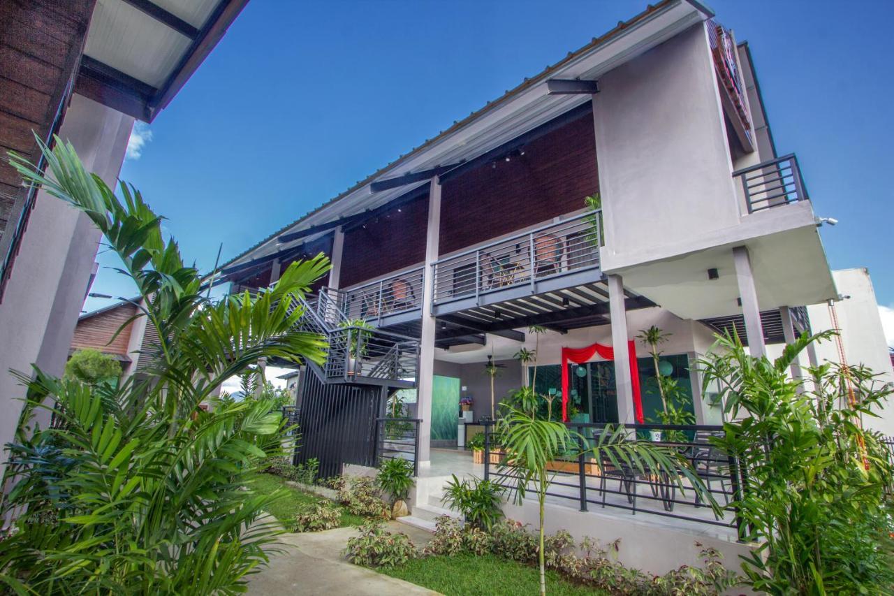 Villa Paddy Padang Mat Sirat Екстер'єр фото
