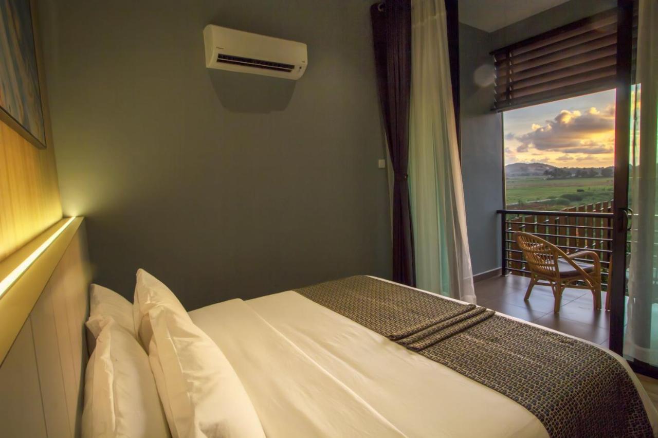 Villa Paddy Padang Mat Sirat Екстер'єр фото