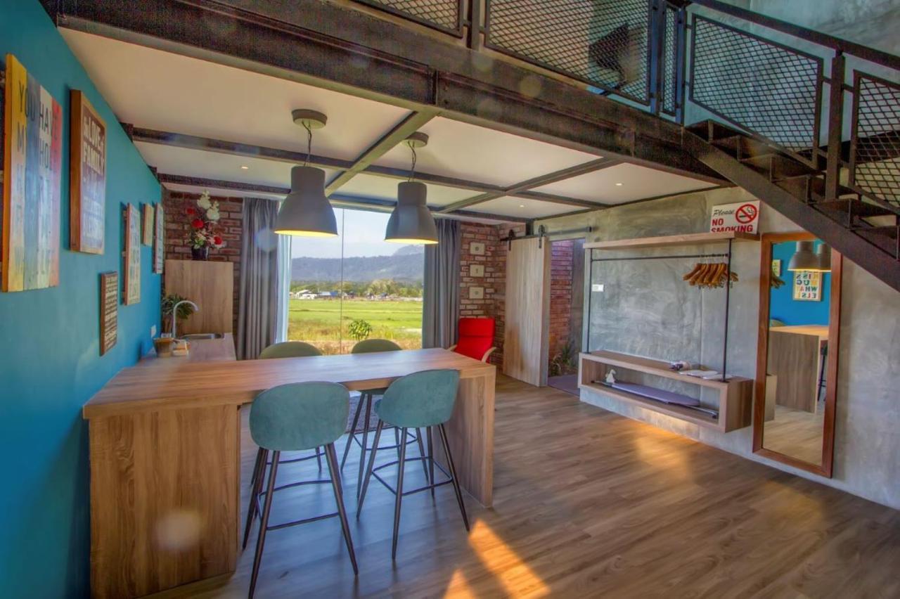 Villa Paddy Padang Mat Sirat Екстер'єр фото